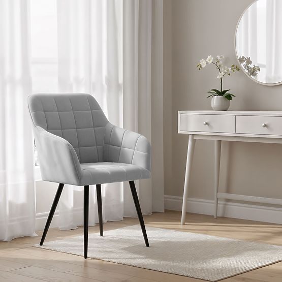 4x Čalúnená stolička so štvorcovým prešívaním Sivá LUXANO Čierne nohy