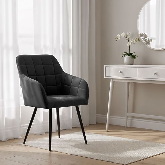 6x Čalúnená stolička so štvorcovým prešívaním Čierna LUXANO Čierne nohy