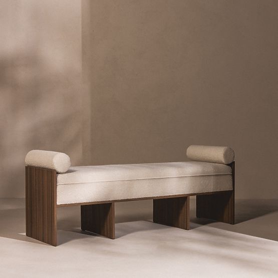 Čalúnená lavica Loppo svetlo béžová, boucle, Orech Wisconsin