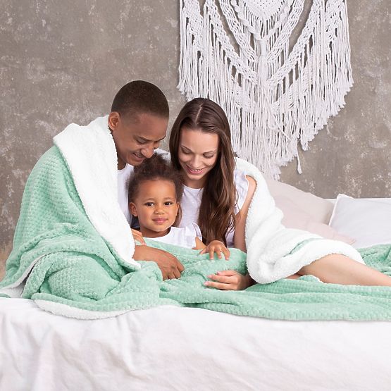 Deka SHLEEPY farba mätová žakárovo vytlačená klasický štýl 130x180