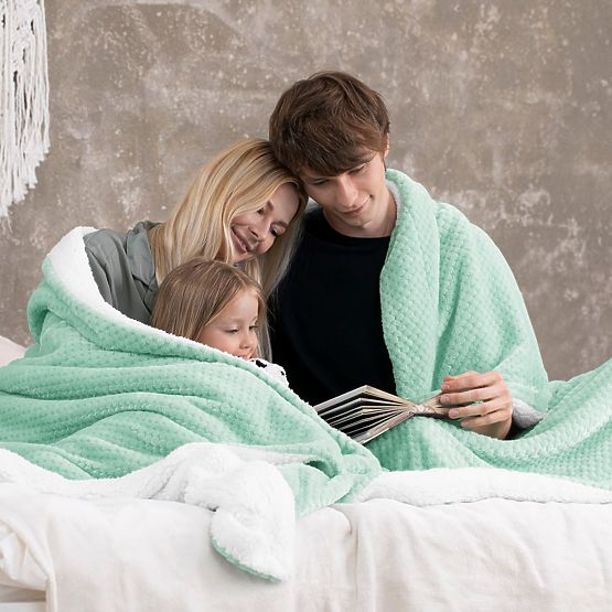 Deka SHLEEPY farba mätová žakárovo vytlačená klasický štýl 130x180