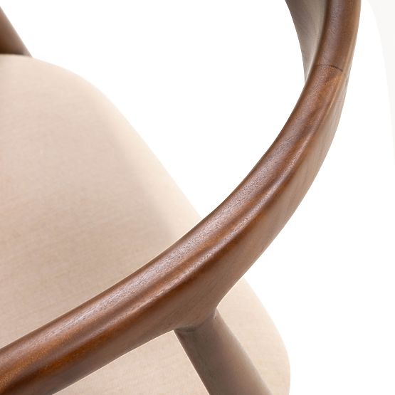 Drevená stolička Ludvika, zaoblená, orech/béžová