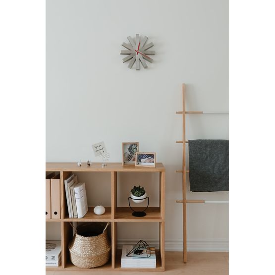 Hodiny RIBBON farba sivá umbra