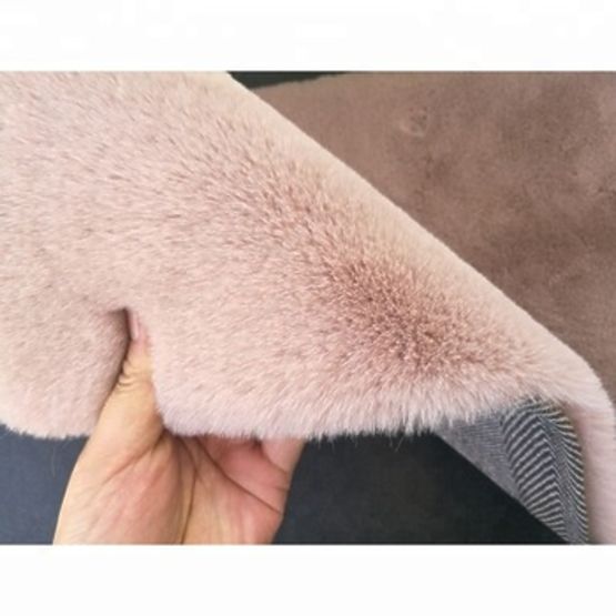 Hodvábny koberec Rabbit New - ružový