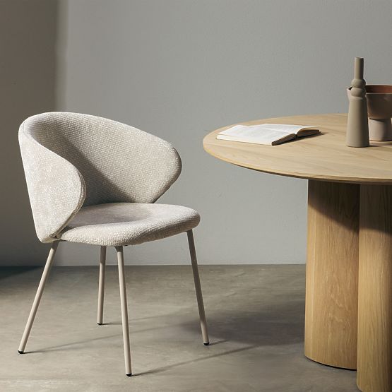 Jedálenská stolička Adrano, svetlo béžová/béžové nohy