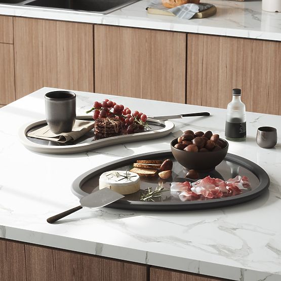 Kuchynské doplnky nepravidelného tvaru HUB farba grafitová štýl minimalistický umbra