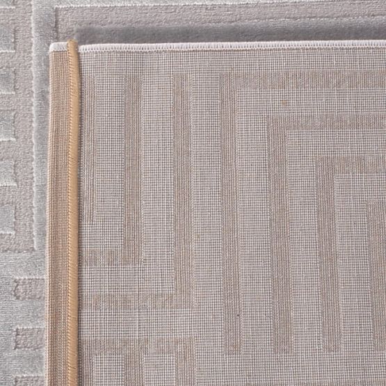 Kusový koberec Sahara - strieborný