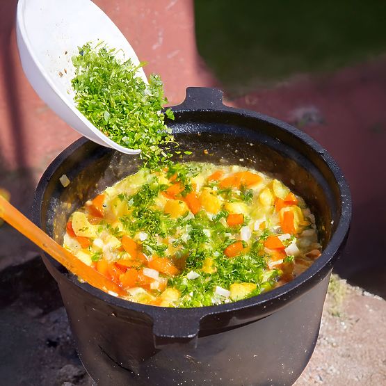 Liatinový kotlík KESEL 10 L