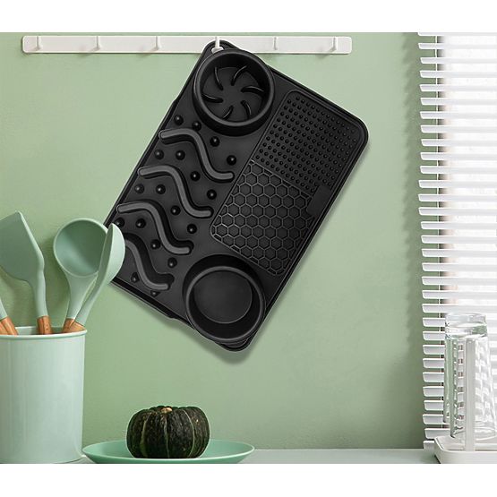 LICK MAT SPOMAĽUJÚCA JEDLO ŠEDÁ