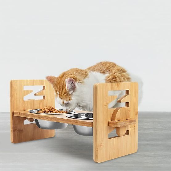 MISKA NA KRMIVO A VODU PRE ZVIERATÁ P10492