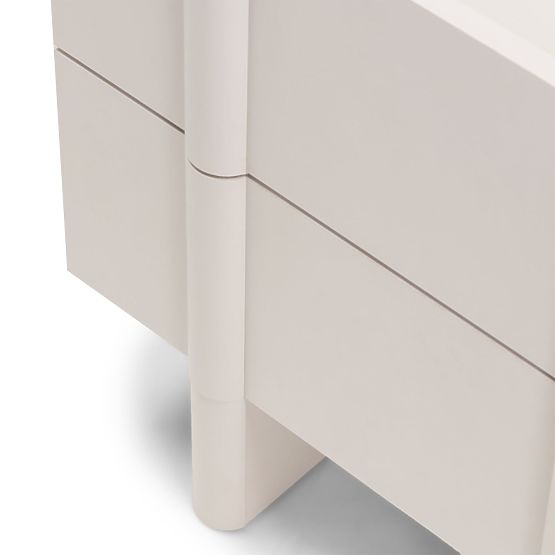 Nočný stolík Moss kašmírový, zaoblený