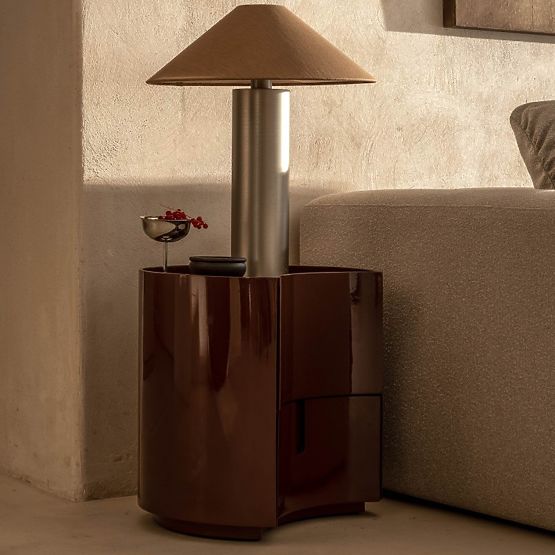 Nočný stolík so zásuvkami Vena, bordový/hnedý, zaoblený, lesklý