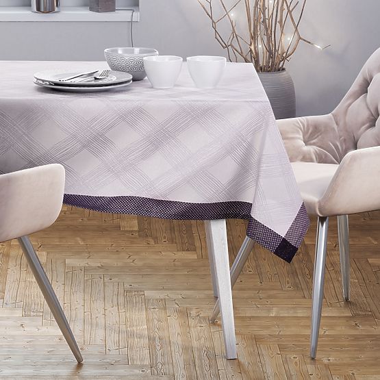 Obrus MILLUZA krémový metalizovaný klasický motív 110x160 ameliahome