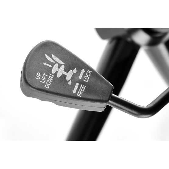 Otočná stolička IGNAZIO, orechová-čierna (1p=1ks)