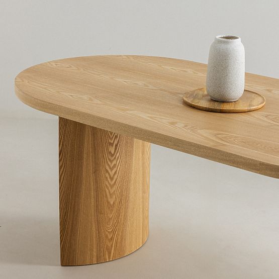 Oválny jedálenský stôl Portofino, jaseň