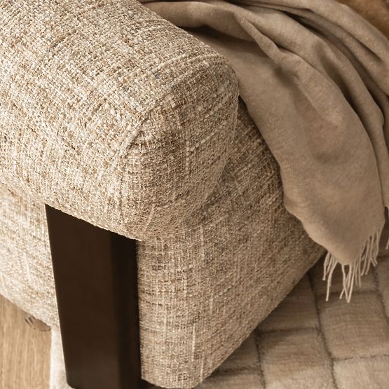 Relaxačné kreslo Maribel béžovošedé/orech, oblý tvar