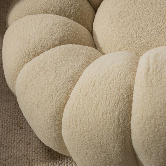 Relaxačné kreslo Venezia béžové s otočnou základňou, boucle, oblé tvary