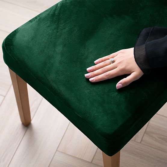 RESTILO poťah na pohovku SENTO farba fľašková zelená hladký klasický štýl