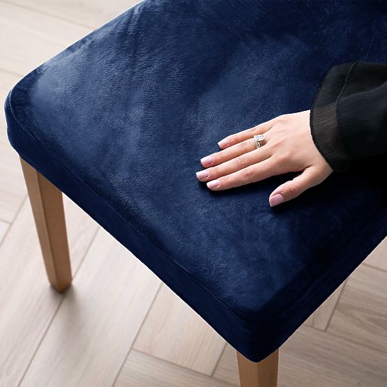 RESTILO poťah na pohovku SENTO farba indigo hladký klasický štýl