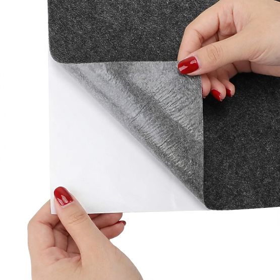 Samolepiaca škrabacia podložka pre mačky KITTY 200x40 cm