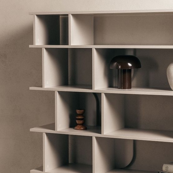 Vysoký regál Rangali, kašmírový, zaoblený