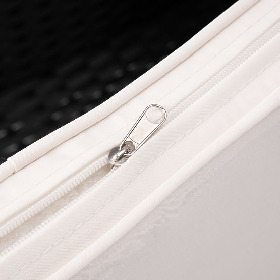 Záhradná lavica z technoratanu pohovka CORDOBA čierna s béžovými vankúšmi