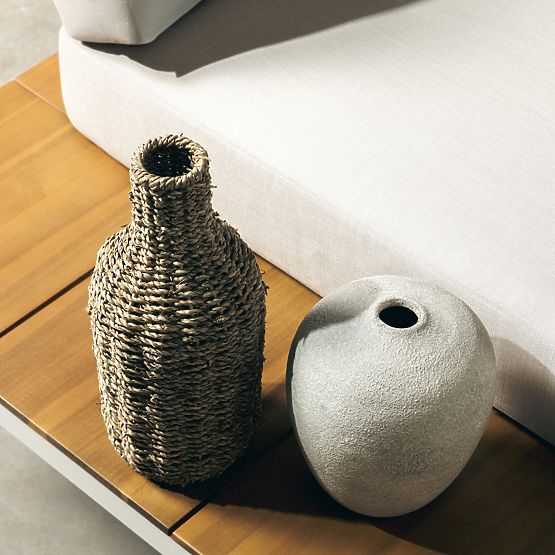 Záhradná rohová sedačka so stolíkom Porticato, akáciové drevo FSC, teakový vzhľad, svetlo béžová