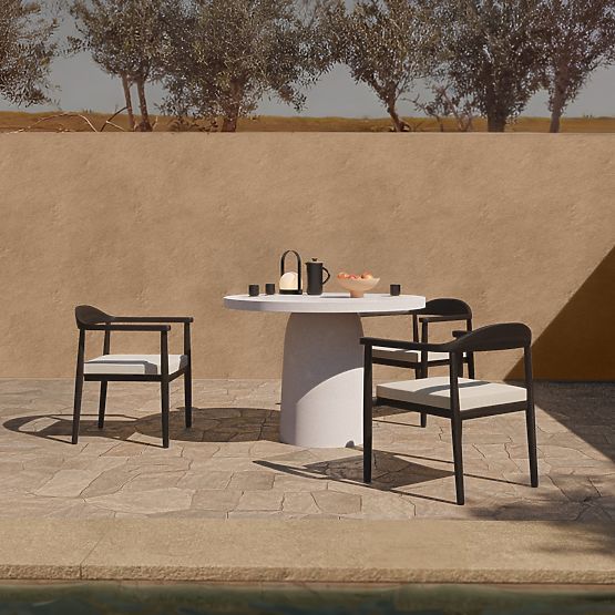 Záhradný stôl Vibonis 106 cm, okrúhly, cementový, svetlo béžový, matný