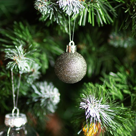 ZELENÉ VIANOČNÉ GUĽE 34 KS SYSD1688-027