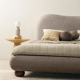 Čalúnená posteľ Bowee 160x200 cm, s roštom, sivá, nožičky guľôčky